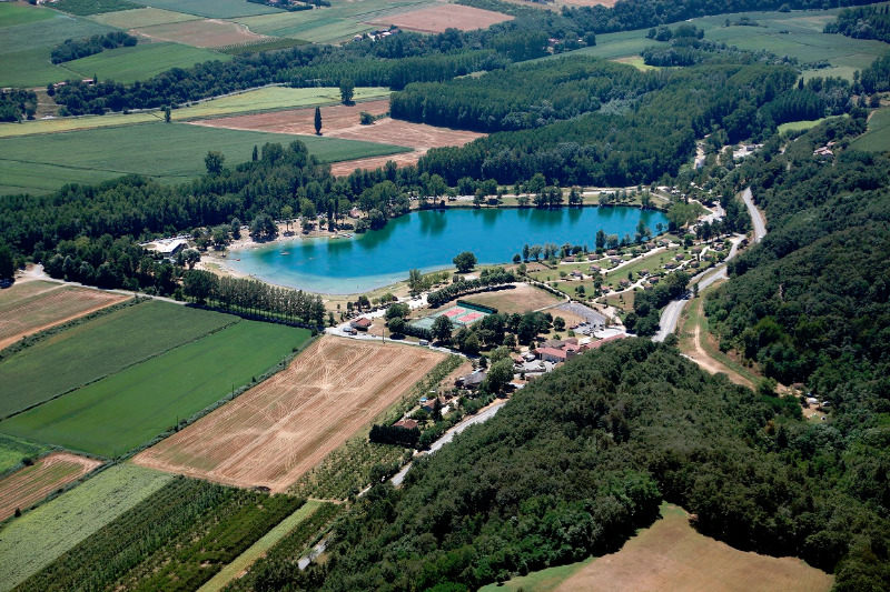 Camping Domaine du Lac de Champos Saint Donat Sur L'Herbasse